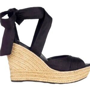 UGG Lucian’s Black Espadrille Wedge Sandals Size 9 — GORGEOUS!!!
